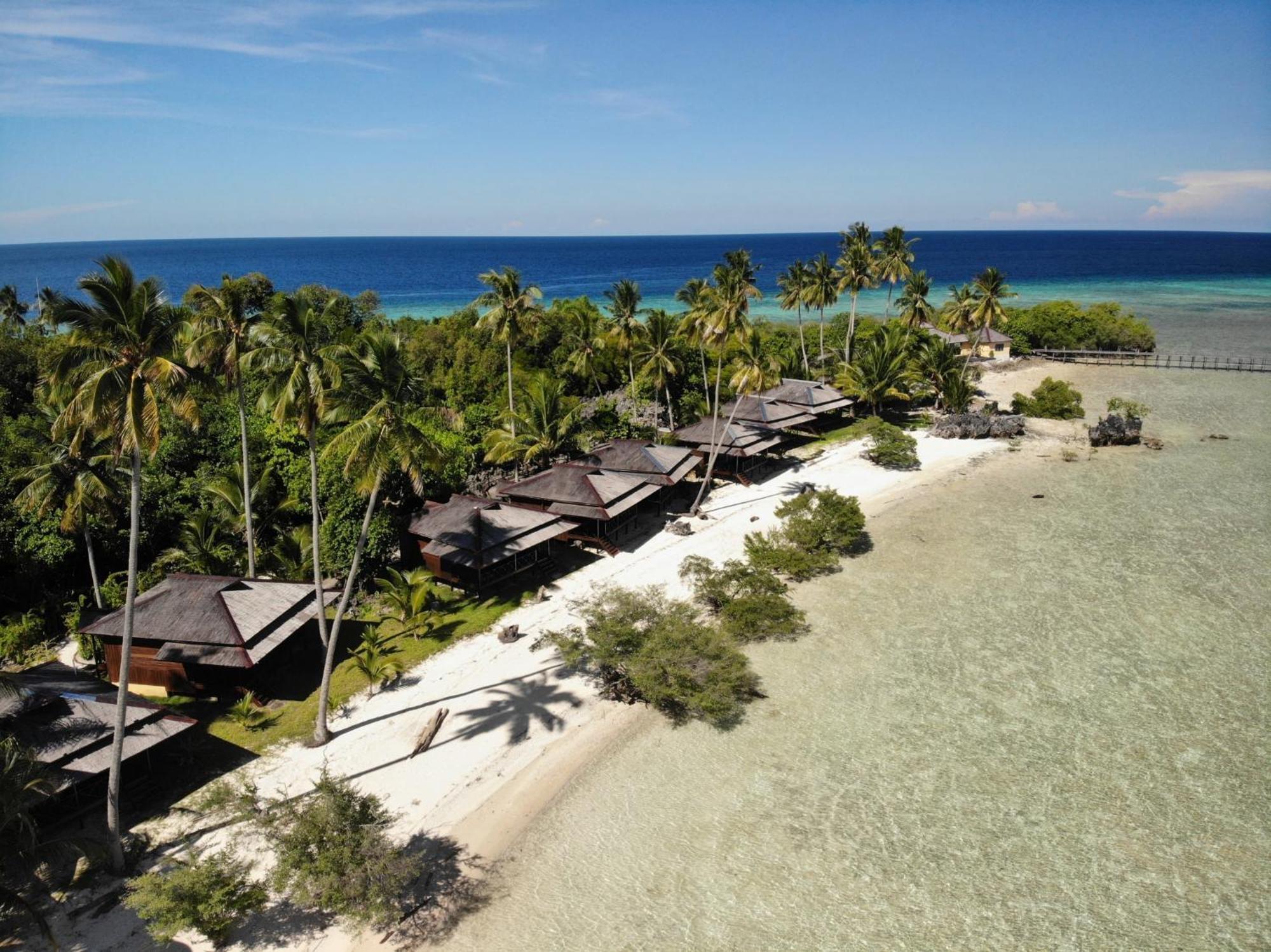 Nunukan Island Resort Maratua Island エクステリア 写真
