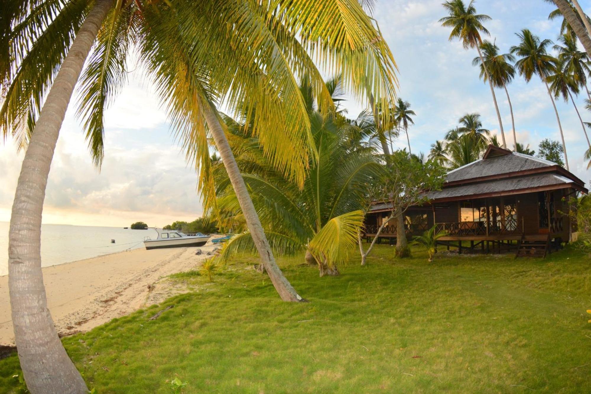 Nunukan Island Resort Maratua Island エクステリア 写真