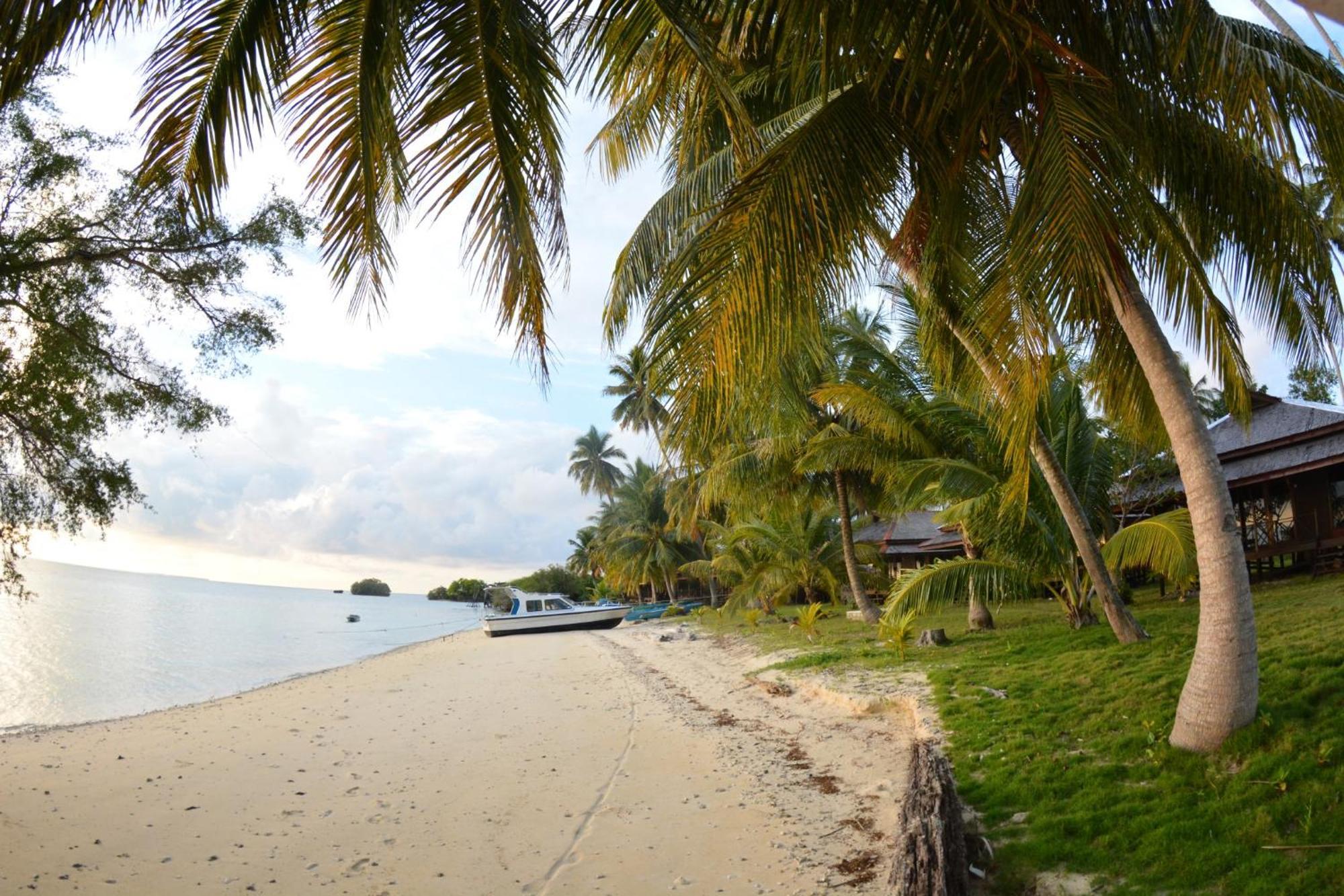 Nunukan Island Resort Maratua Island エクステリア 写真