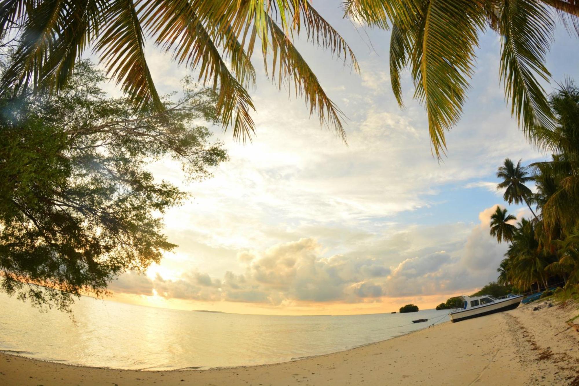 Nunukan Island Resort Maratua Island エクステリア 写真