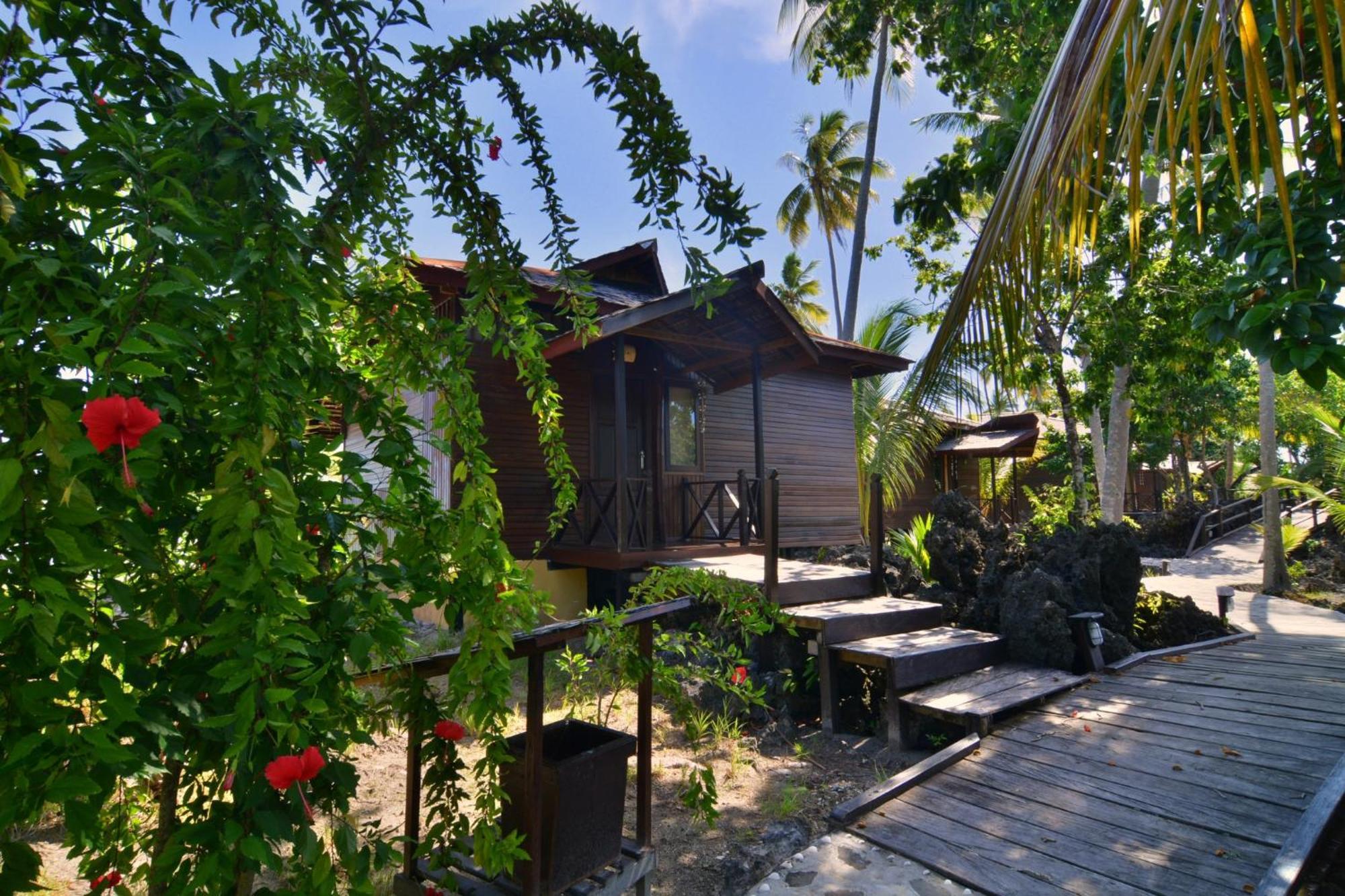 Nunukan Island Resort Maratua Island エクステリア 写真