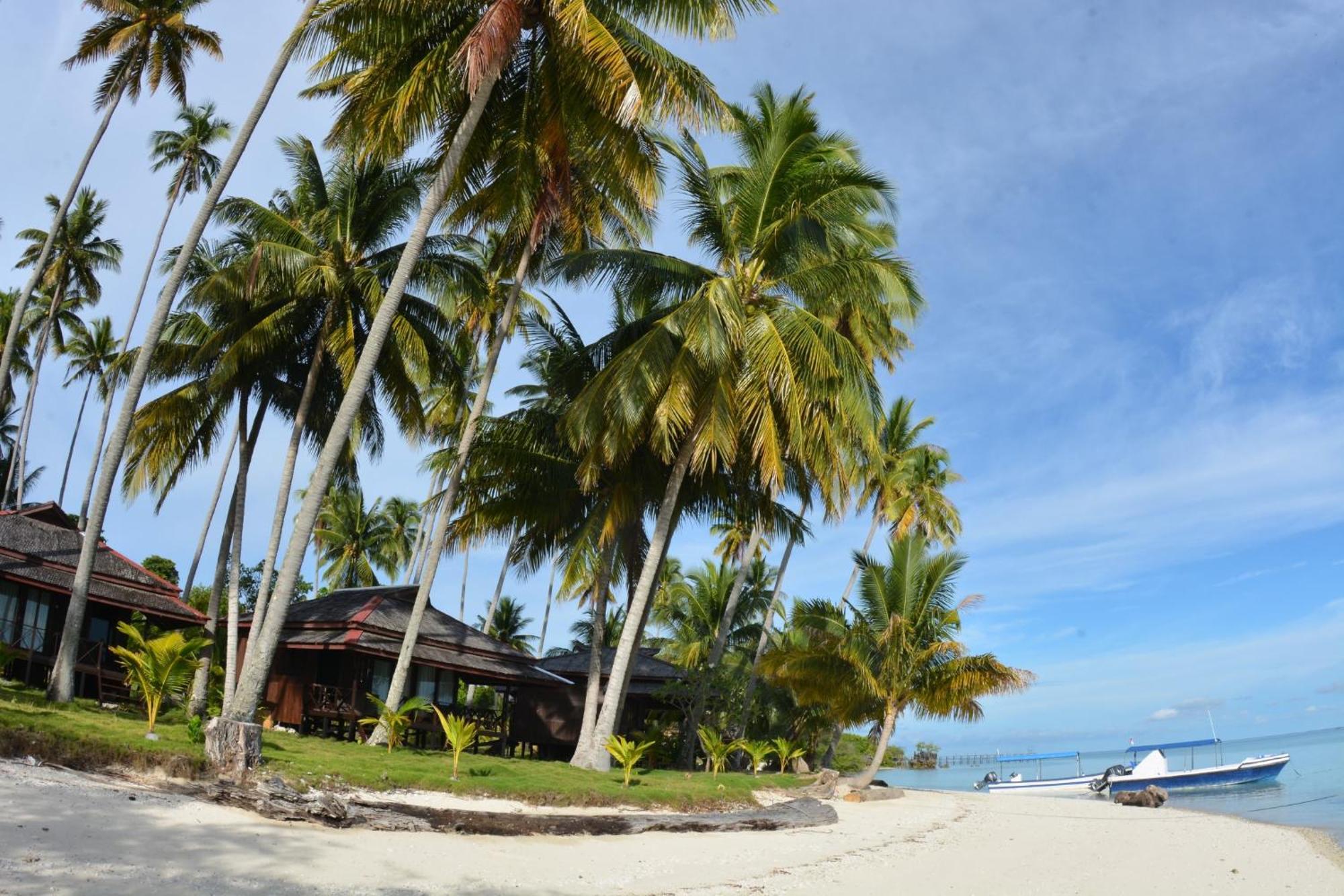 Nunukan Island Resort Maratua Island エクステリア 写真